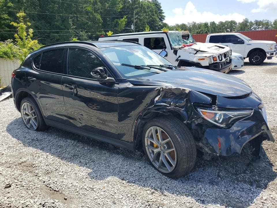 2018 ALFA ROMEO STELVIO TI SPORT TI SPORT 4