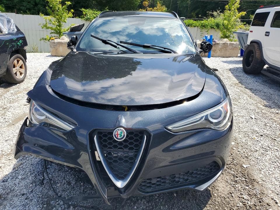 2018 ALFA ROMEO STELVIO TI SPORT TI SPORT 5