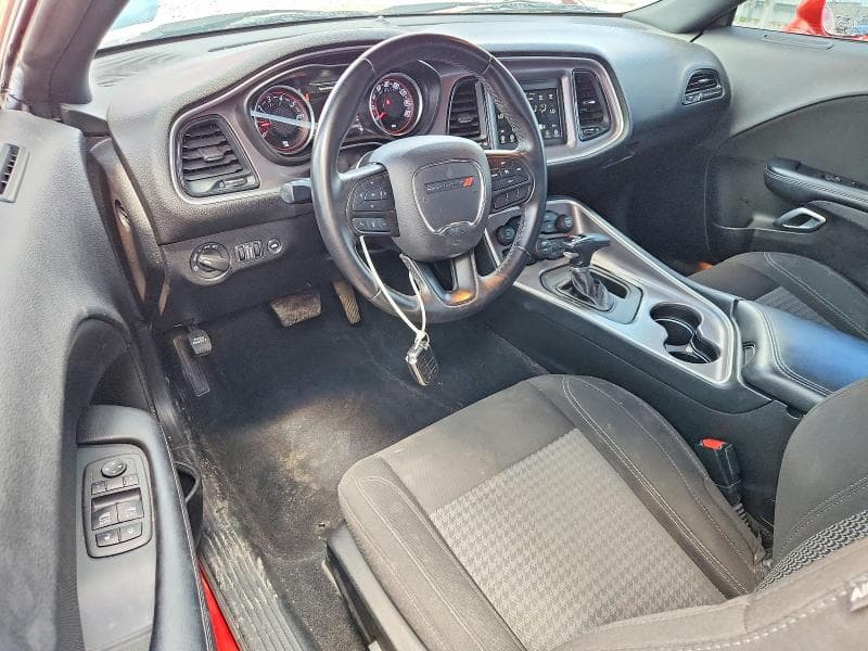 2022 DODGE CHALLENGER SXT 8