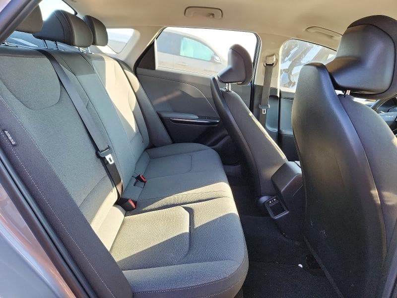 2025 KIA K4 LXS 10