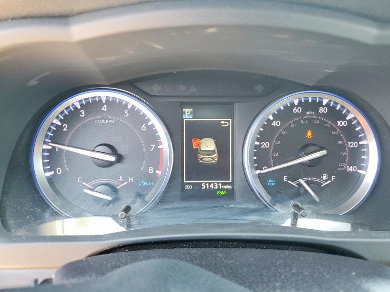 2019 TOYOTA HIGHLANDER XLE 9