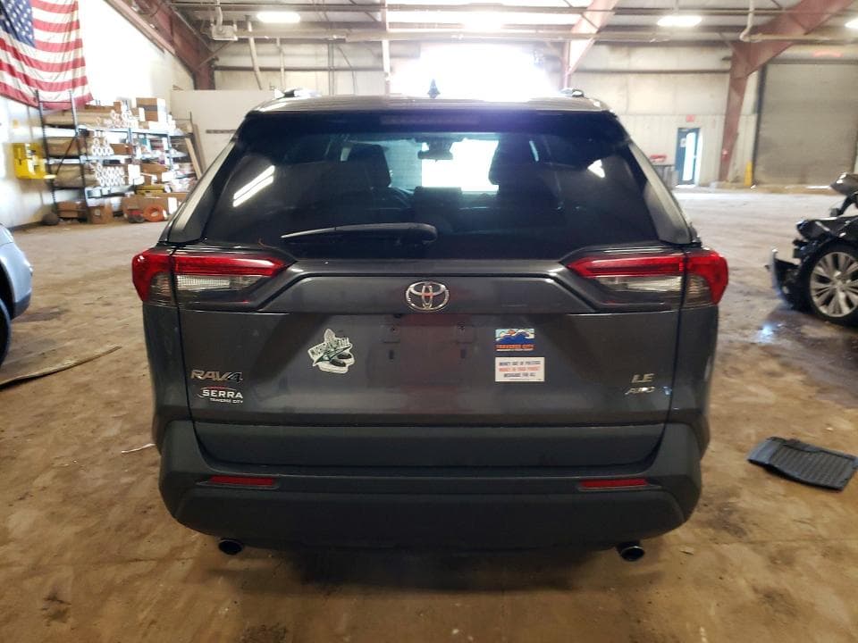 2020 TOYOTA RAV4 LE 6