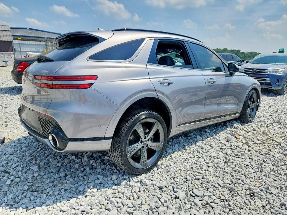 2022 GENESIS GV70 2.5T STANDARD 3
