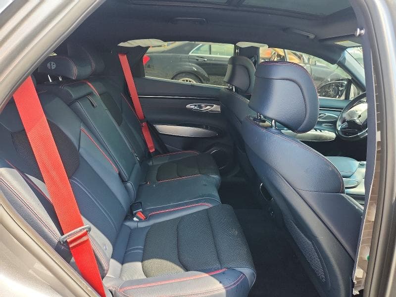 2022 GENESIS GV70 2.5T STANDARD 10