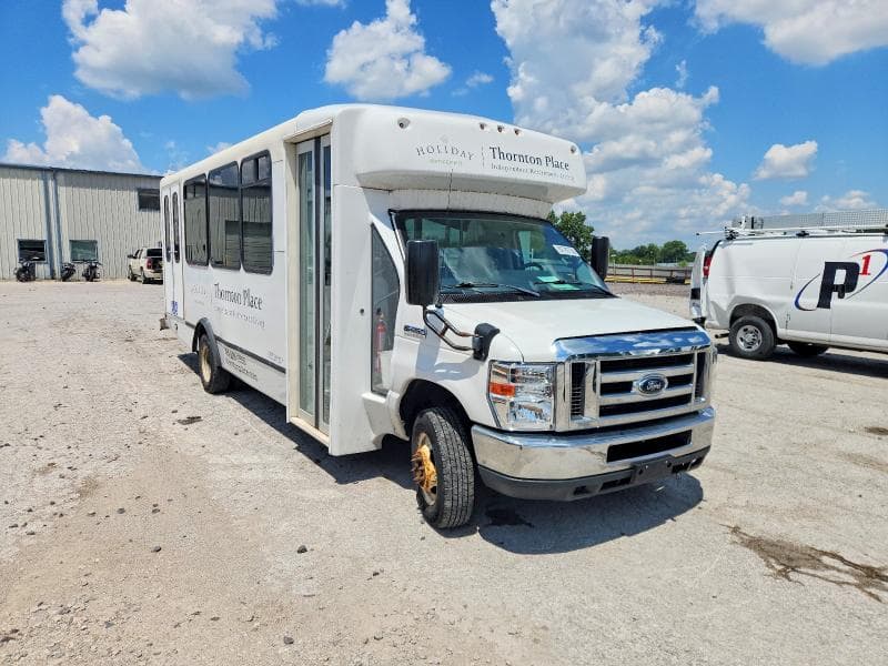 2017 FORD ECONOLINE E450 SUPER DUTY CUTAWAY VAN - 1