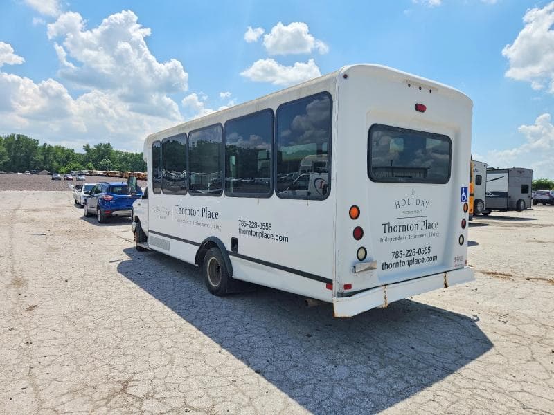 2017 FORD ECONOLINE E450 SUPER DUTY CUTAWAY VAN 3