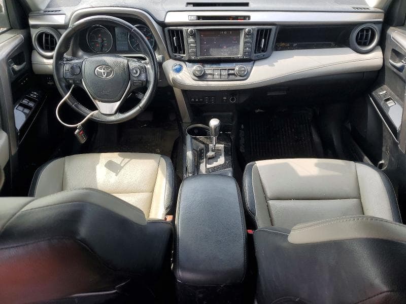 2017 TOYOTA RAV4 HV LIMITED 8