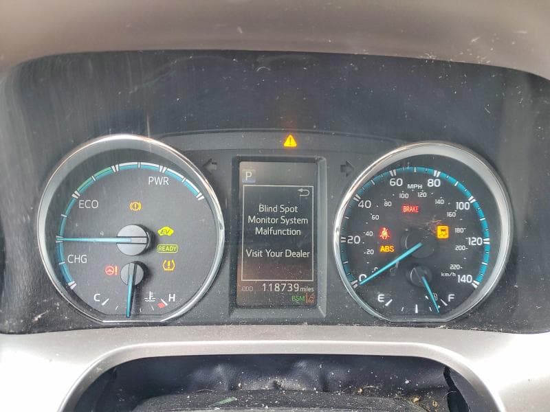 2017 TOYOTA RAV4 HV LIMITED 9