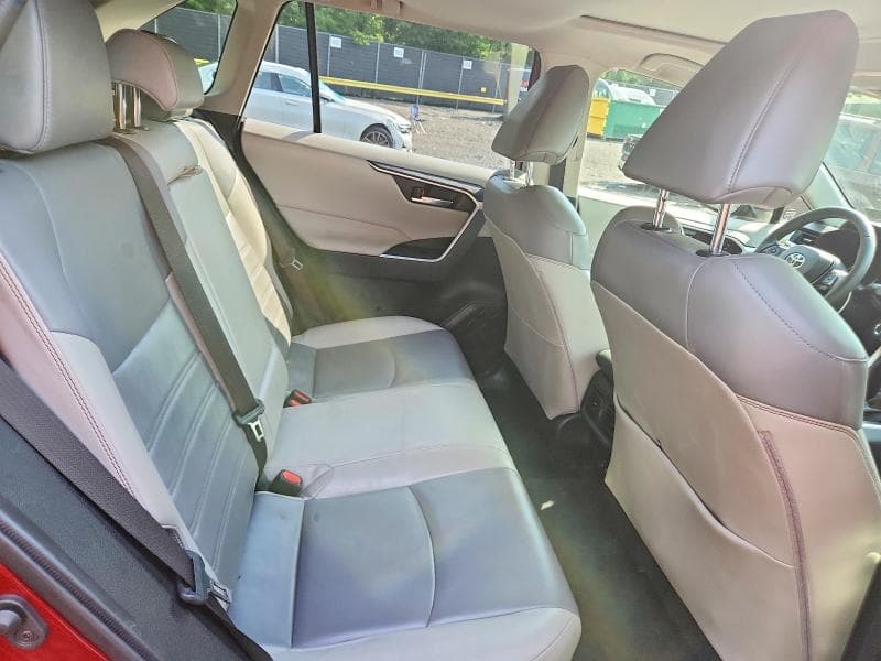 2019 TOYOTA RAV4 XLE PREMIUM 11