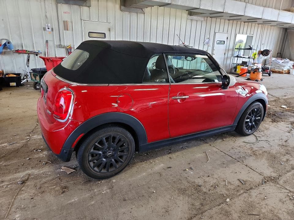 2018 MINI COOPER 3