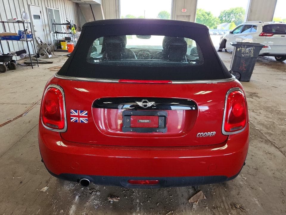 2018 MINI COOPER 6