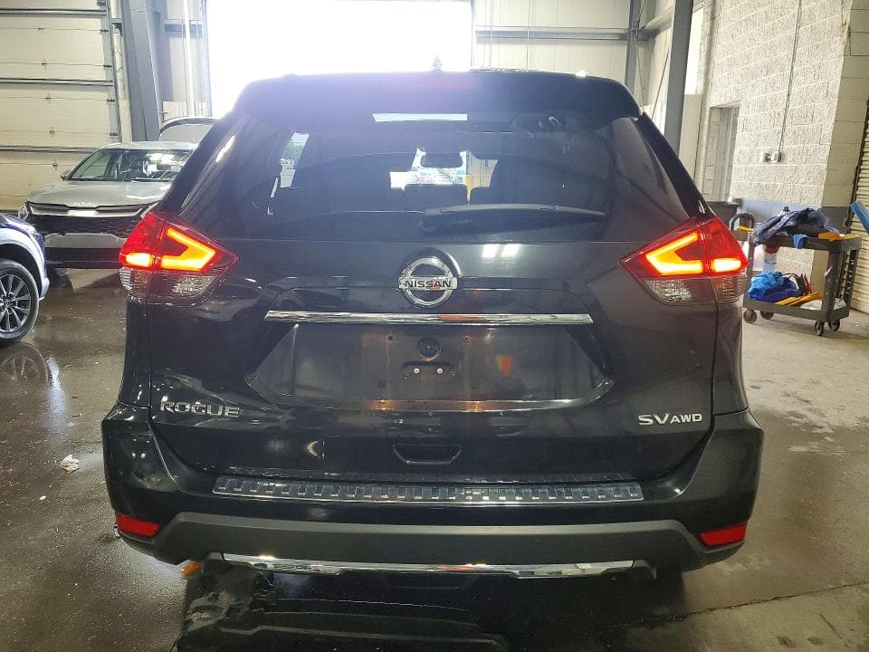 2017 NISSAN ROGUE SV 6