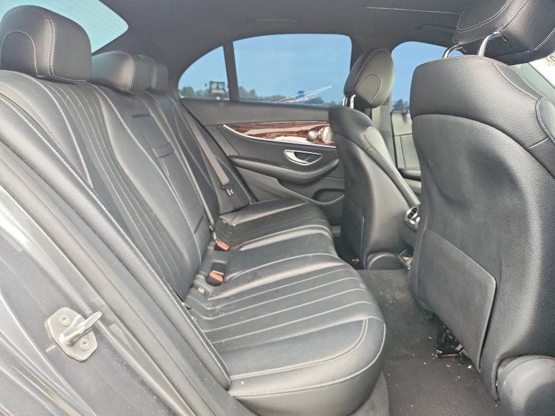 2017 MERCEDES-BENZ E 300 10