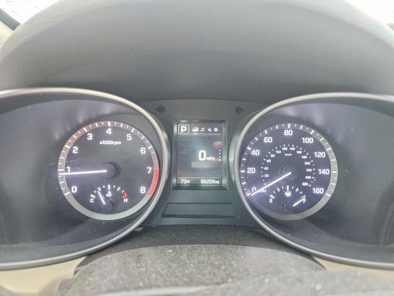 2017 HYUNDAI SANTA FE SPORT 2.4L 9
