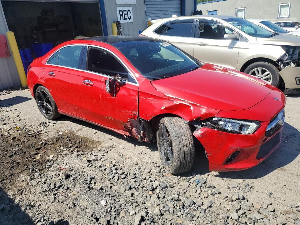 2019 MERCEDES-BENZ A 220 4MATIC 4
