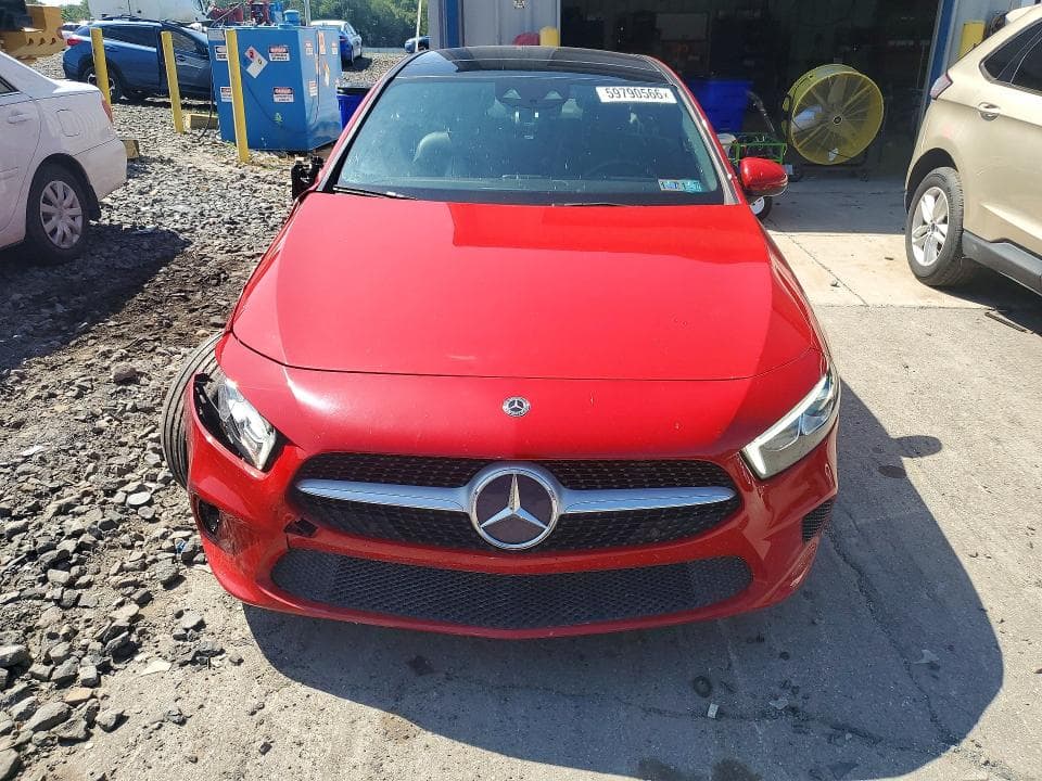 2019 MERCEDES-BENZ A 220 4MATIC 5