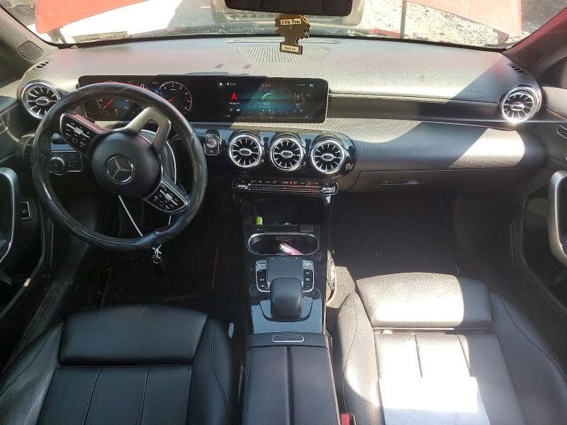 2019 MERCEDES-BENZ A 220 4MATIC 8