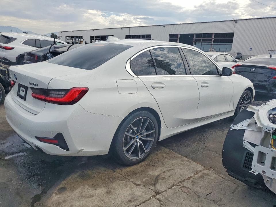 2020 BMW 330I 3