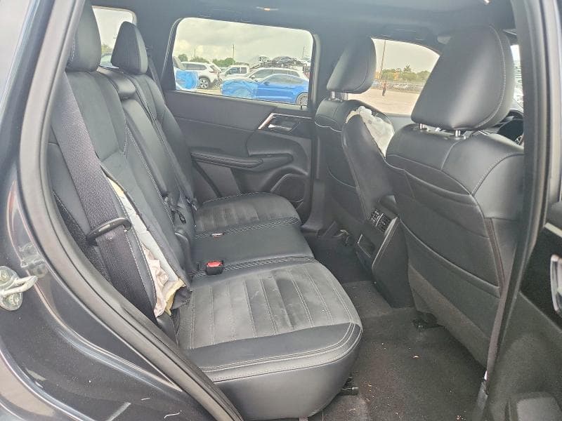 2024 MITSUBISHI OUTLANDER SE 11