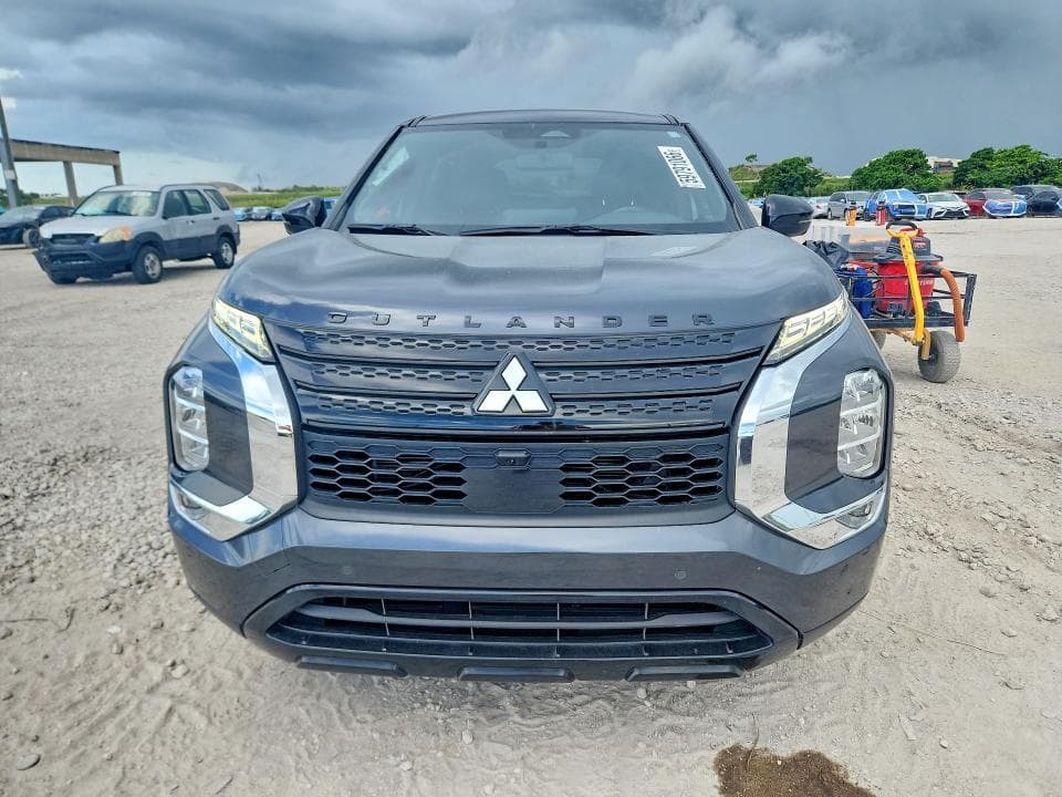 2024 MITSUBISHI OUTLANDER SE 5