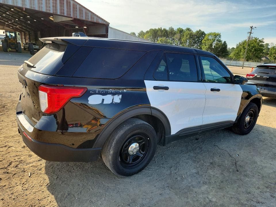 2021 FORD EXPLORER 3
