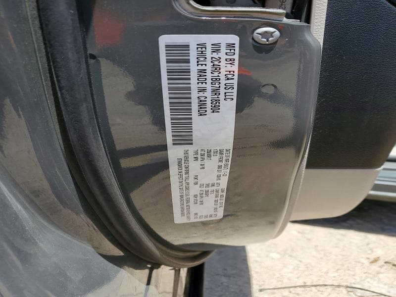 2022 CHRYSLER PACIFICA TOURING L 13
