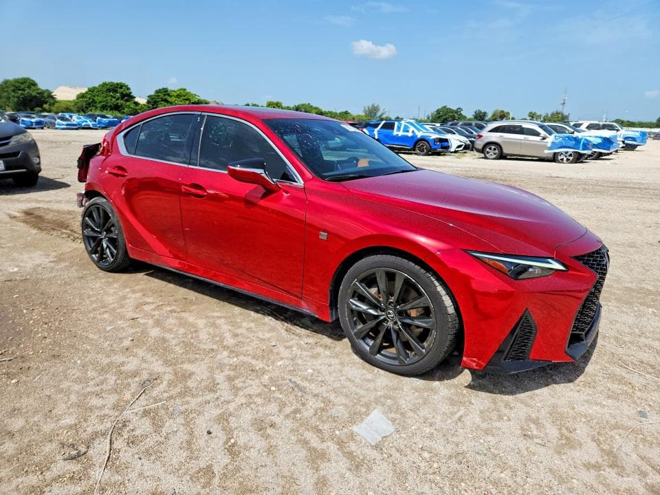 2024 LEXUS IS 300 F SPORT DESIGN 4