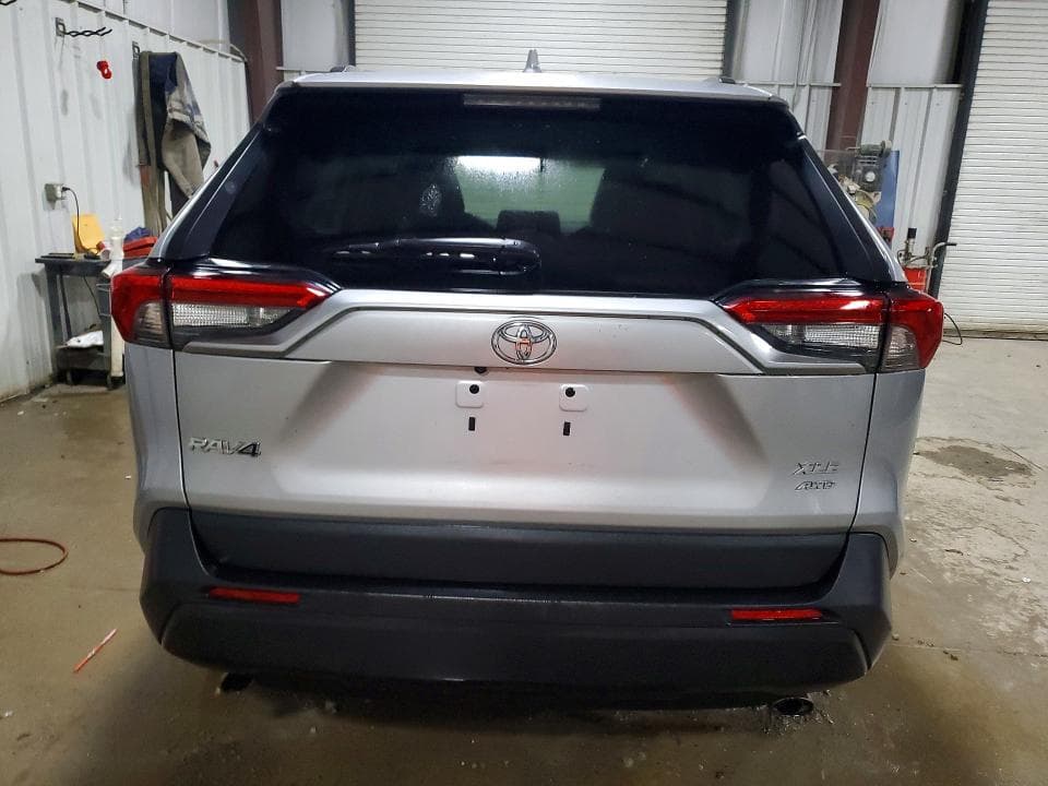 2021 TOYOTA RAV4 XLE PREMIUM XLE PREMIUM 6
