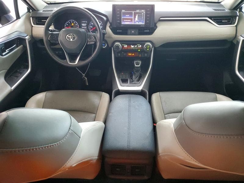 2021 TOYOTA RAV4 XLE PREMIUM XLE PREMIUM 8