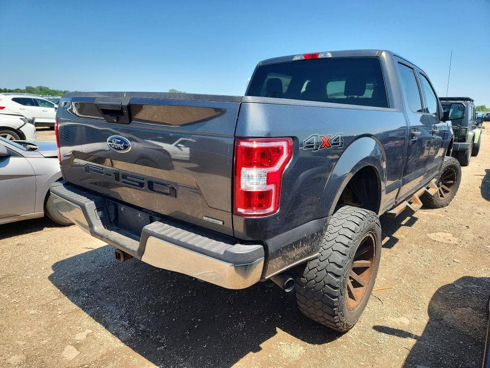2018 FORD F150 SUPERCREW SUPERCREW 3