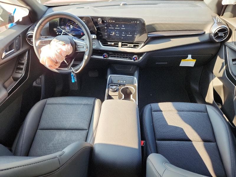 2026 CHEVROLET EQUINOX LT LT 8