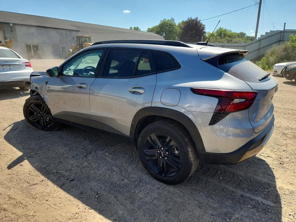 2025 CHEVROLET TRAX ACTIV 2