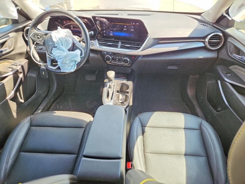 2025 CHEVROLET TRAX ACTIV 8