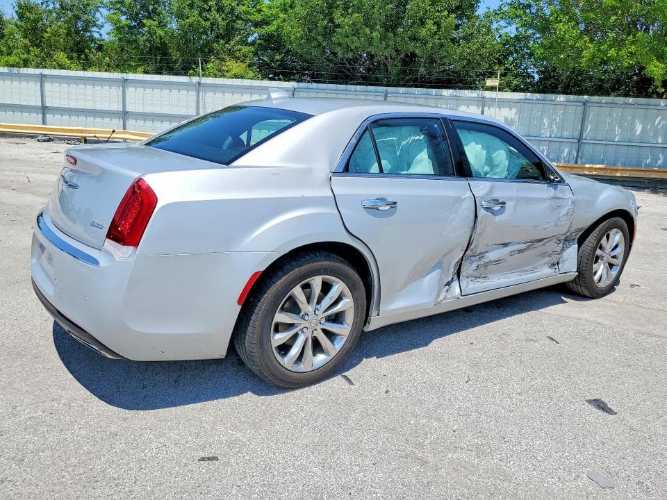 2019 CHRYSLER 300 LIMITED LIMITED 3