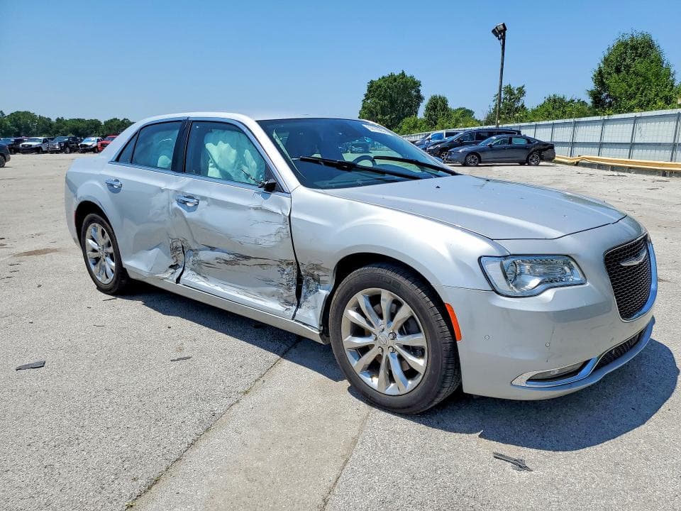 2019 CHRYSLER 300 LIMITED LIMITED 4