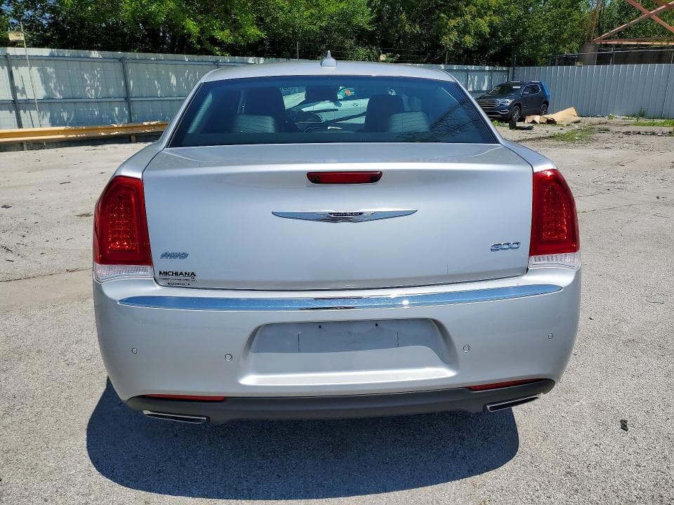 2019 CHRYSLER 300 LIMITED LIMITED 6