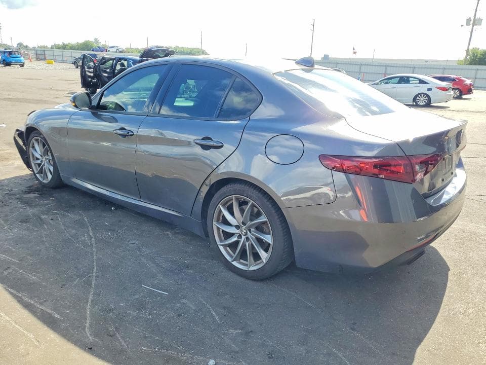 2023 ALFA ROMEO GIULIA SPRINT 2