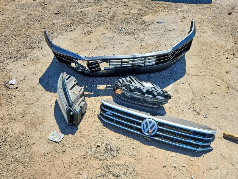 2017 VOLKSWAGEN PASSAT R-LINE R-LINE 12