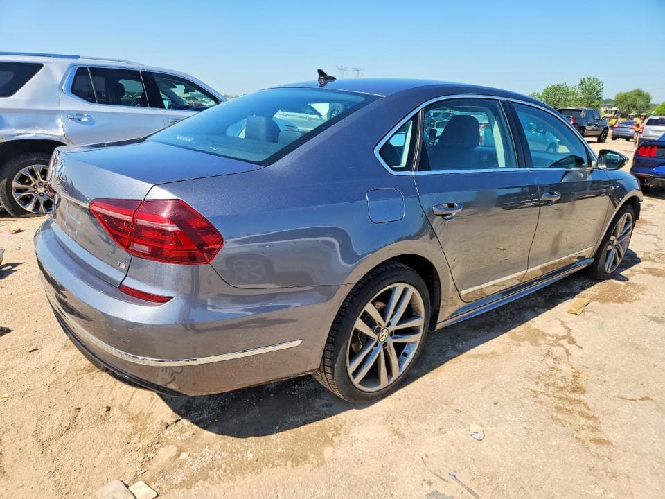 2017 VOLKSWAGEN PASSAT R-LINE R-LINE 3