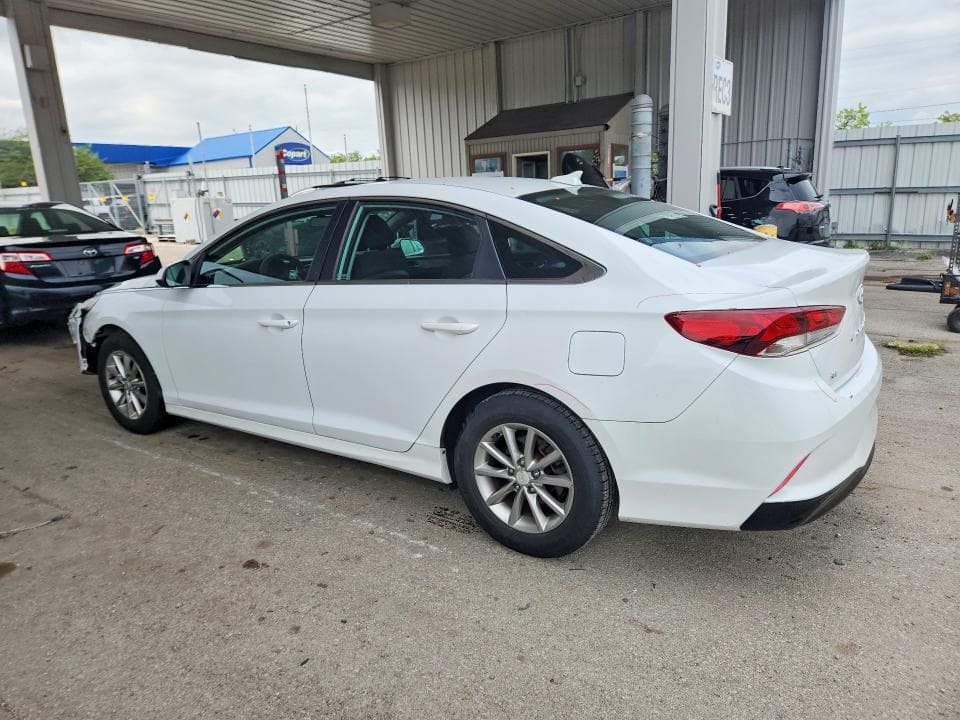 2018 HYUNDAI SONATA SE 2