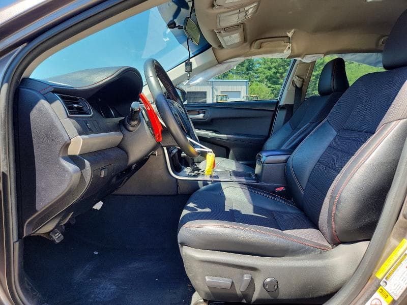 2017 TOYOTA CAMRY SE SE 7