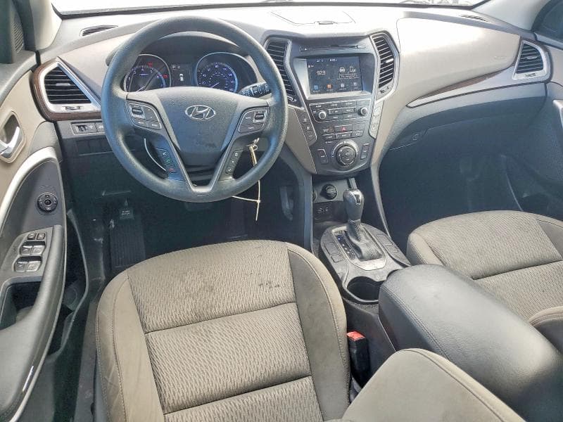 2019 HYUNDAI SANTA FE XL SE 8