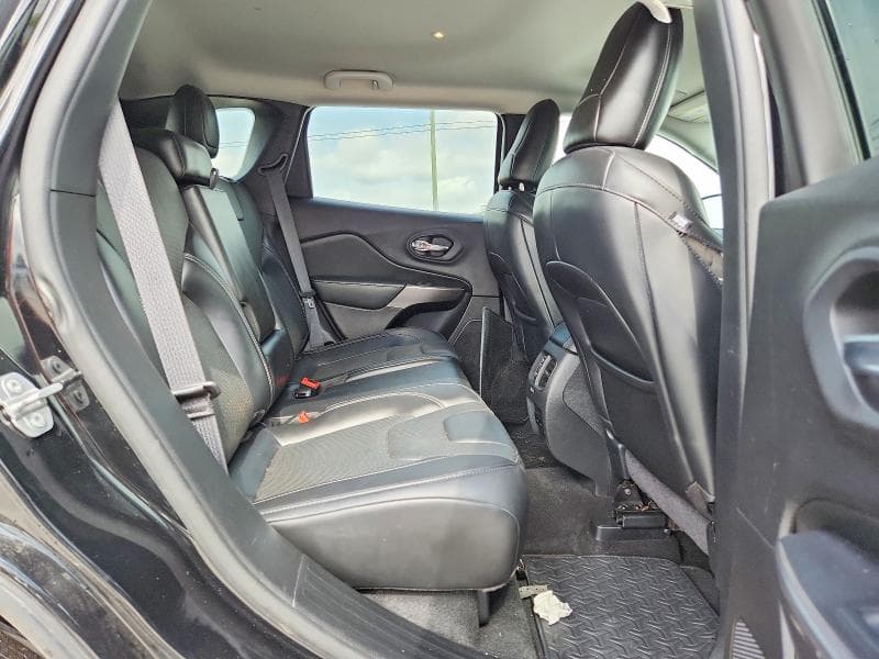2020 JEEP CHEROKEE LATITUDE PLUS 11