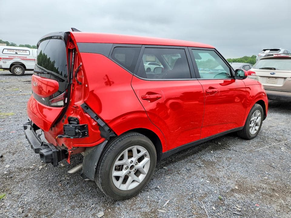 2023 KIA SOUL LX 3