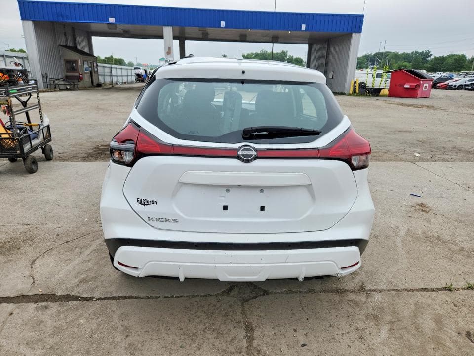 2023 NISSAN KICKS S 6