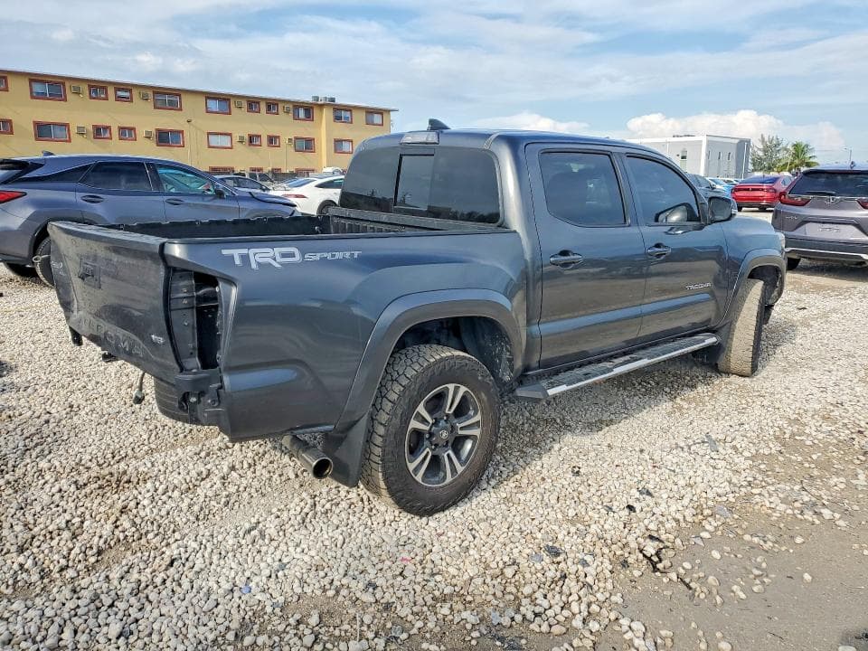 2019 TOYOTA TACOMA TRD SPORT 3
