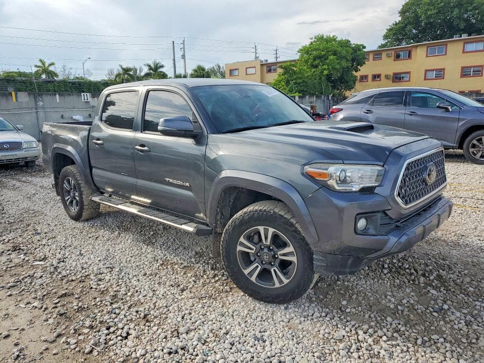 2019 TOYOTA TACOMA TRD SPORT 4