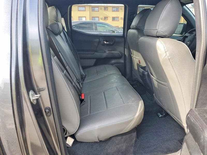 2019 TOYOTA TACOMA TRD SPORT 10