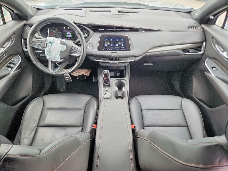 2023 CADILLAC XT4 SPORT 8