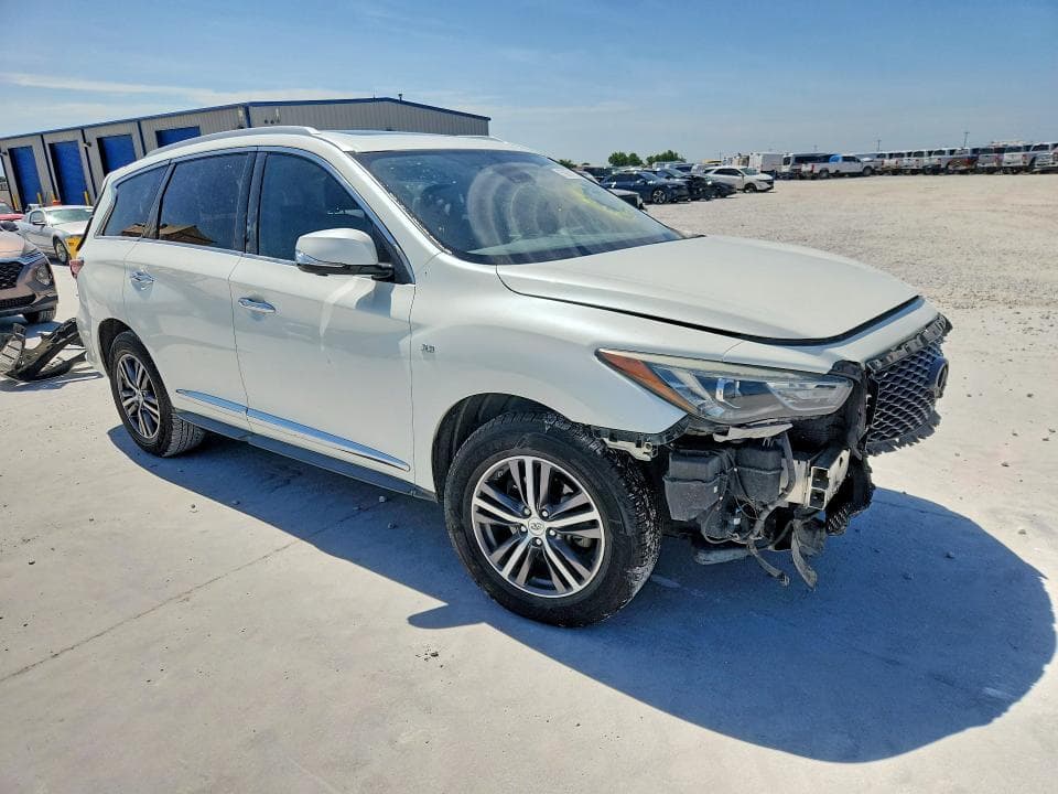 2019 INFINITI QX60 LUXE 4